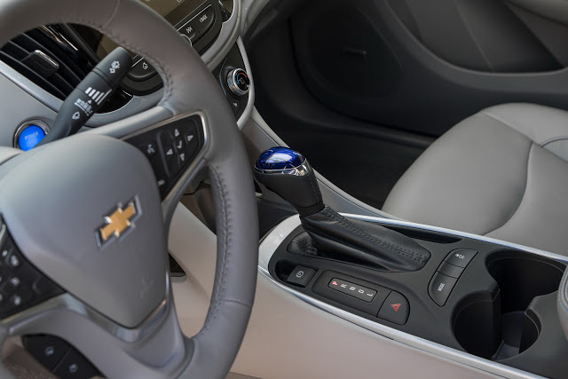 Chevrolet Volt 2016 Interior